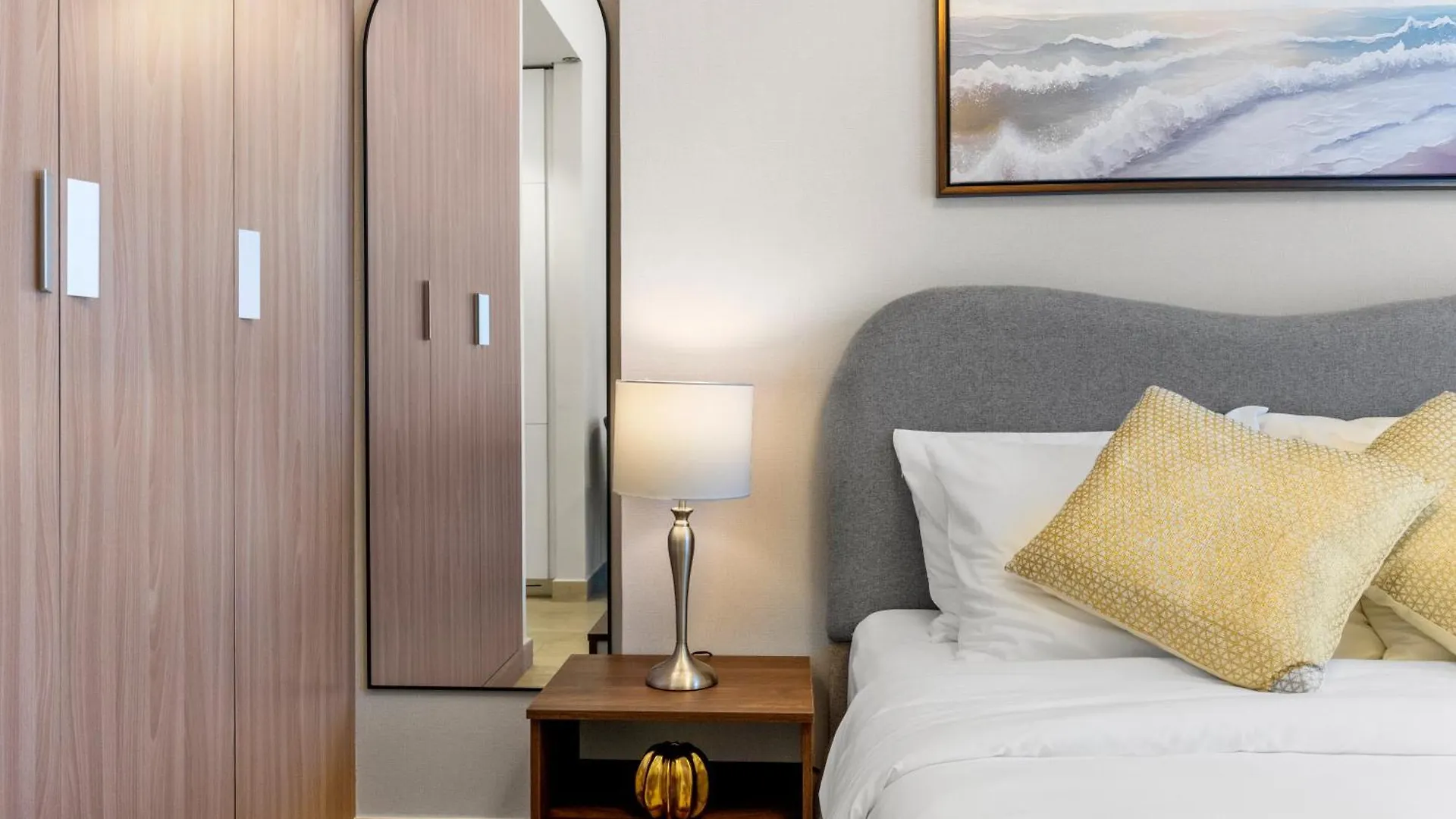 Serenity Royale Escape Dubai Apartment
